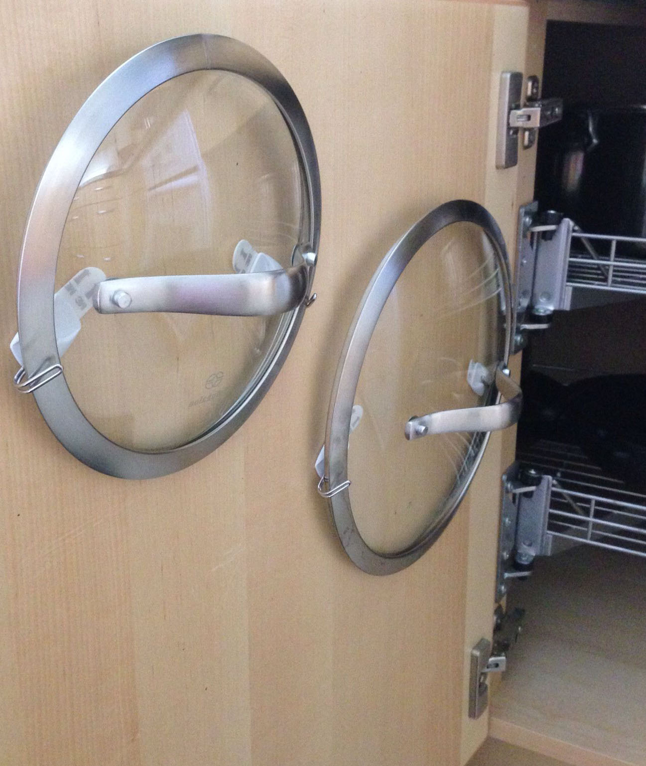 Storing pot lids with command hooks sale