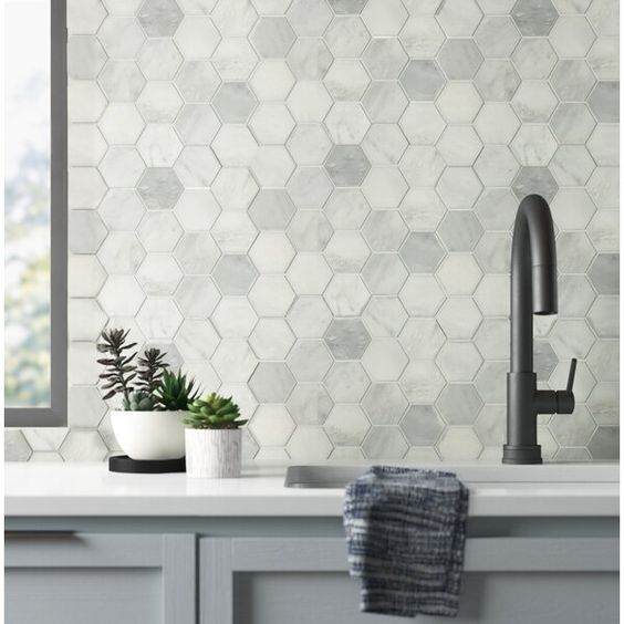 tile backsplash