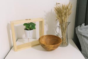 Photo: Make a Small Tabletop Hanging Planter