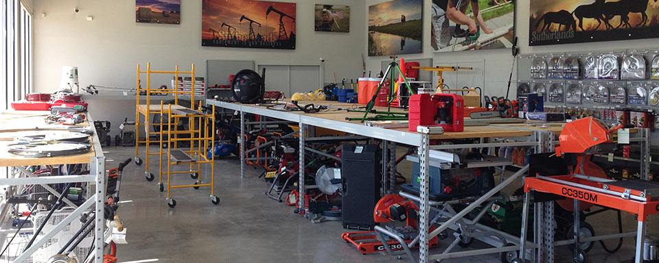 Rental floor with scaffolding, concrete saws and power tools