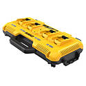 DeWALT® DCB104 