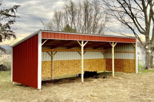 Red loafing shed.