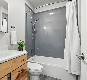 Bathtub wall surrounds