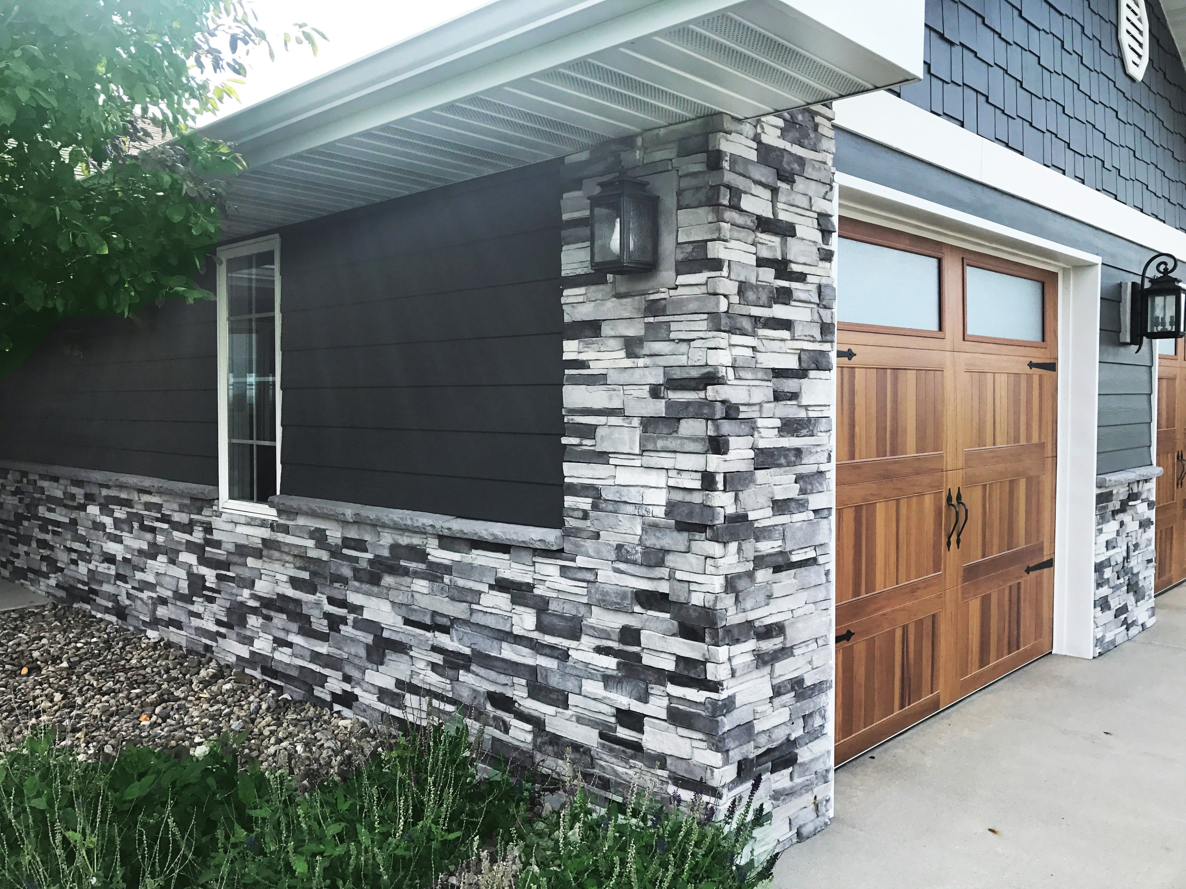 Adorn mortarless stone veneer