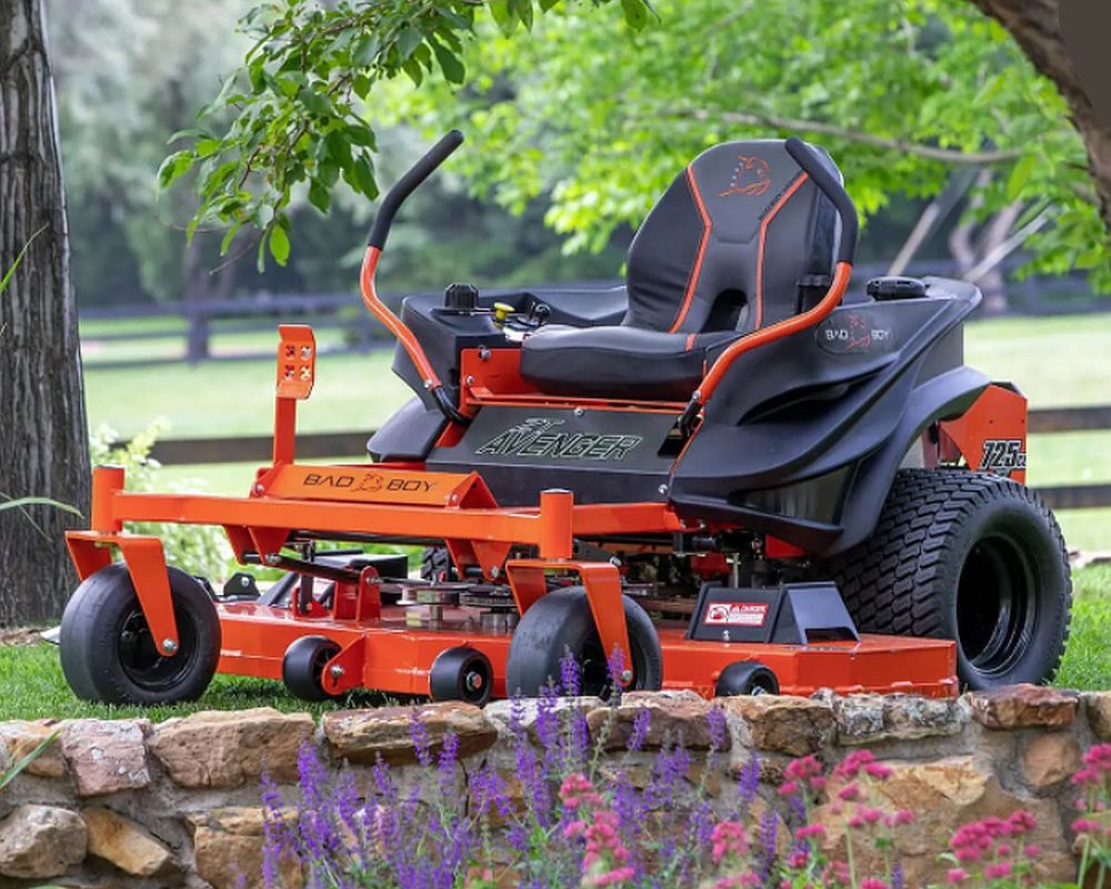BAD BOY MOWERS BAZ54CXI25 54Inch 25Hp Zt Avenger ZeroTurn Mower With