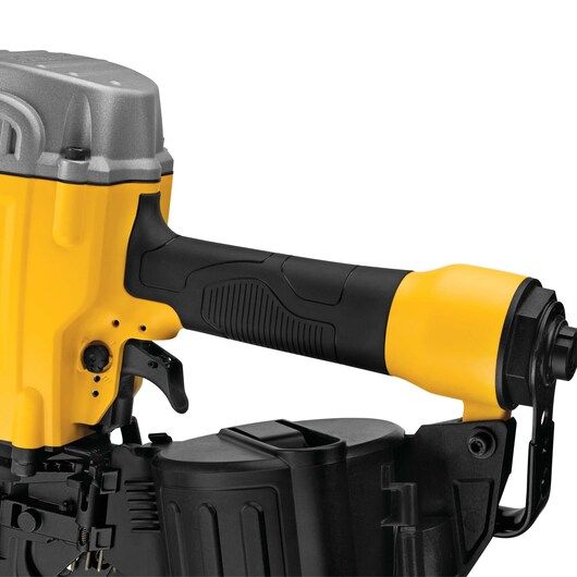 Dewalt 15 degree coil framing nailer discount
