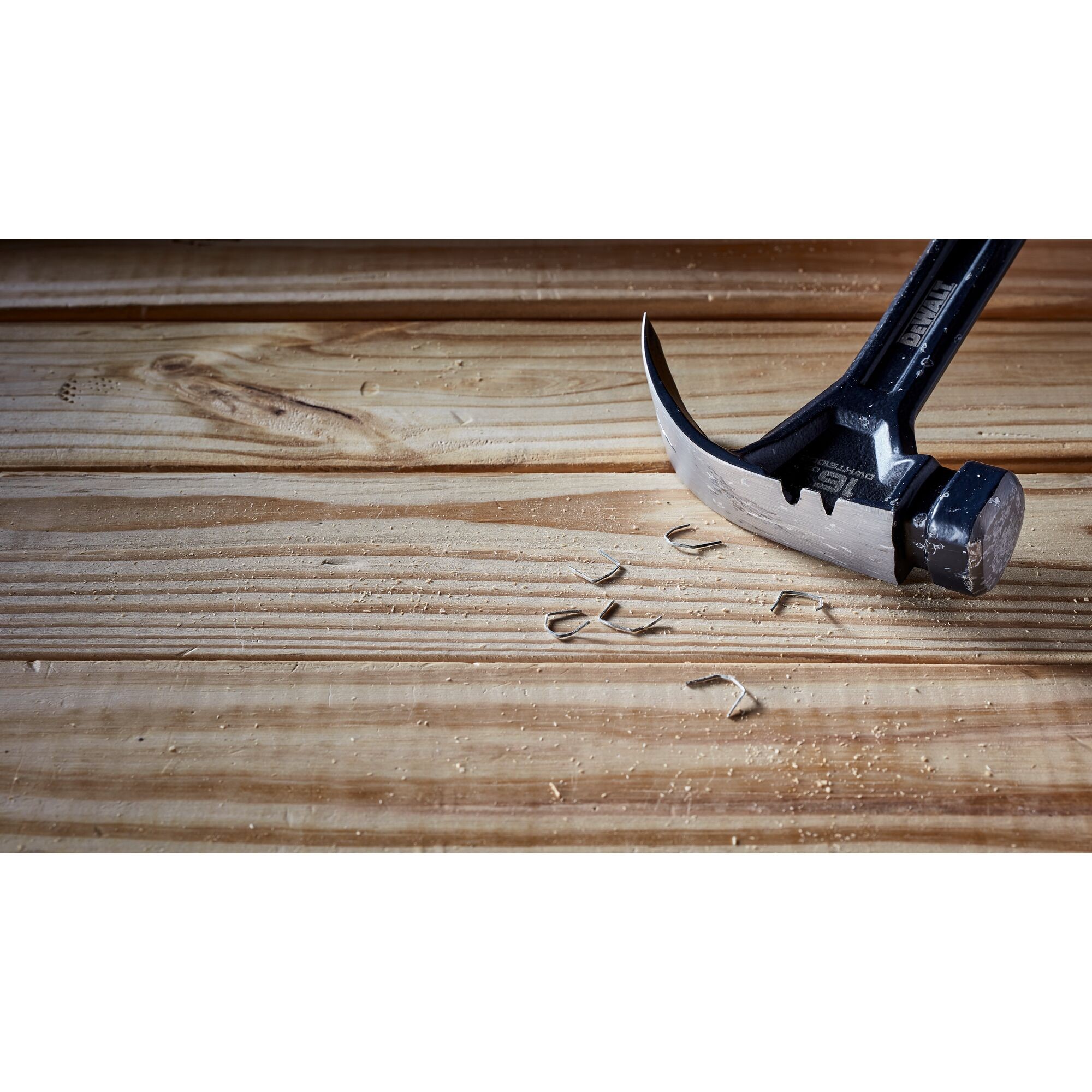 DeWALT® DWHT51002 16-Ounce Steel Curved Claw Hammer at