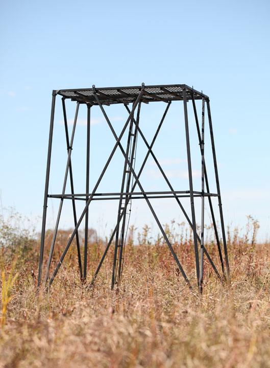 Big Game Tree Stands Cr9400 7 Foot Elevated Platform Booster At