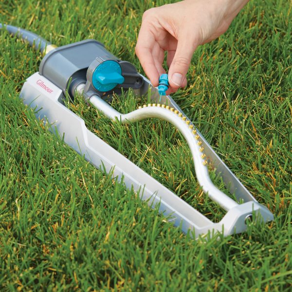 Gilmour 8802031001 Adjustable Rectangular Sprinkler at Sutherlands