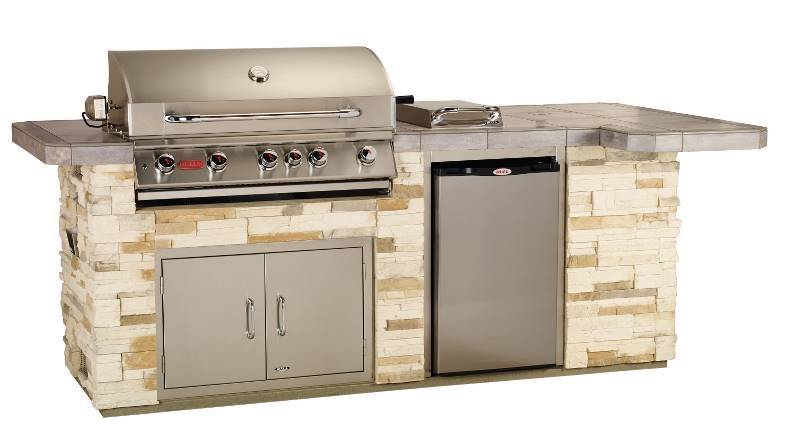 Bull Outdoor Products 68040 BBQ Outdoor Kitchen With 38-Inch Brahma