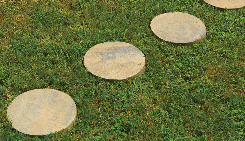 PAVESTONE 71673 12 x 12-Inch Round Merriam Blend Tuscan Patio Stone at ...