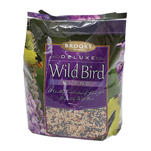 Bag Deluxe Wild Bird Blend Bird Seed 40 lb 