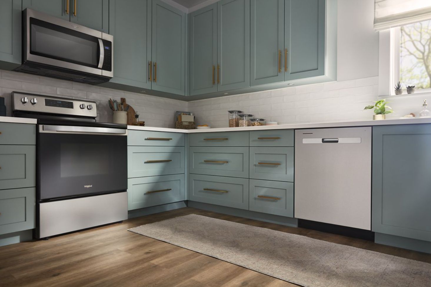 Whirlpool WDP540HAMZ 24Inch Stainless Steel Quiet Dishwasher at