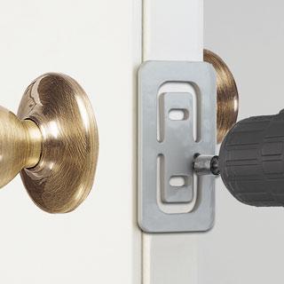 Irwin 3111002 Metal And Wood Door Lock Installation Kit At Sutherlands